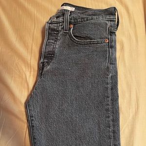 Levi’s Premium Wedgie Fit size 25
